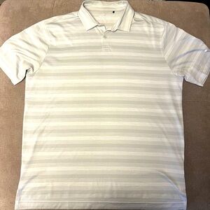 Brand: Columbia
Size: XL
Color: Gray with a subtle striped pattern